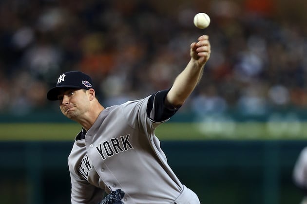 Yanks, Left-Hander Logan Agree on $1.25M Raise