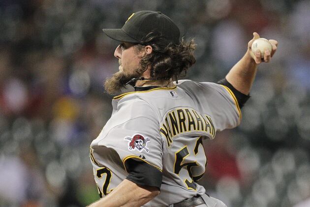 Red Sox, Joel Hanrahan Avoid Arbitration