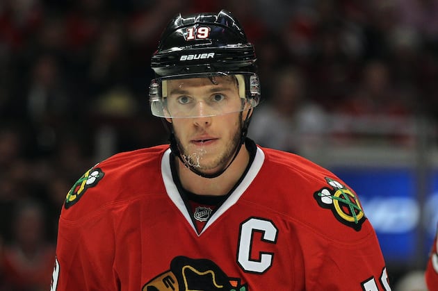 Blackhawks' Toews Misses Practice with Flu