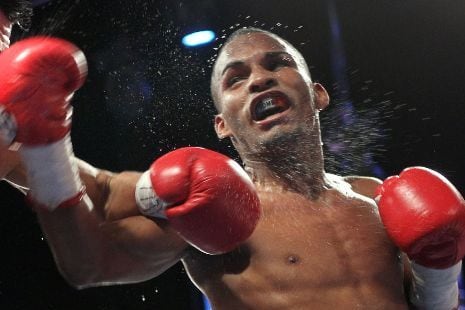 Jonathan Gonzalez Will Face Omar Salado
