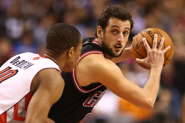 Belinelli Sinks Improbable Game-Winner for Bulls