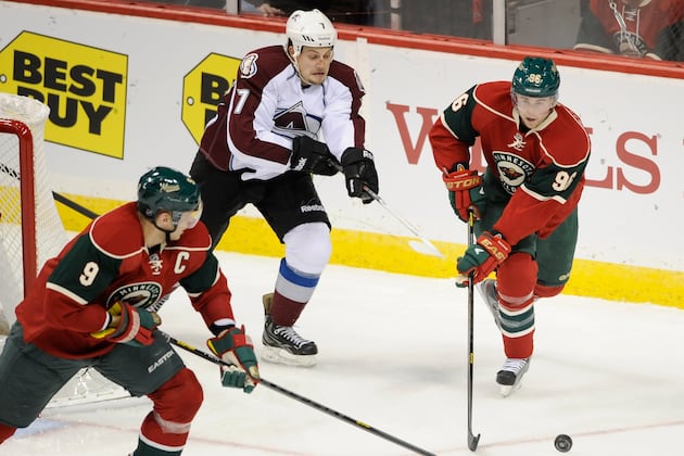 Avs Begin Season with 4-2 Loss to Minnesota Wild