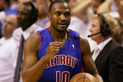 Suns Name Hunter Interim Head Coach