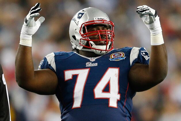 Kyle Love Questionable to Return vs. Ravens Due to Knee Injury