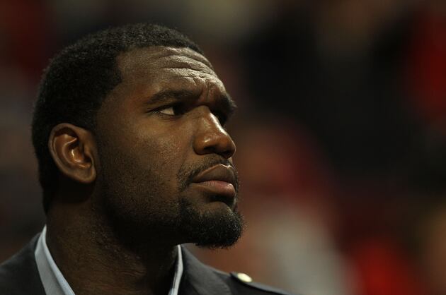 Oden Signing Drawing Near