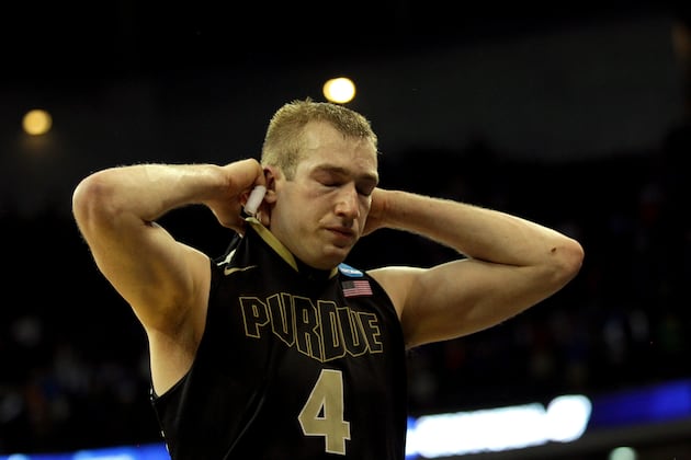 Robbie Hummel Adjusting to Life in Spanish Basketball League
