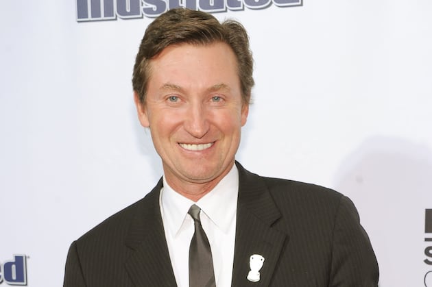 Gretzky, MLSE Have Had “Preliminary Discussions” About Leafs Presidency