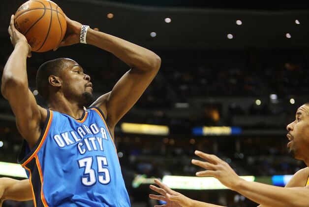 Thunder Tops Clippers, 109-97, to Extend West Lead