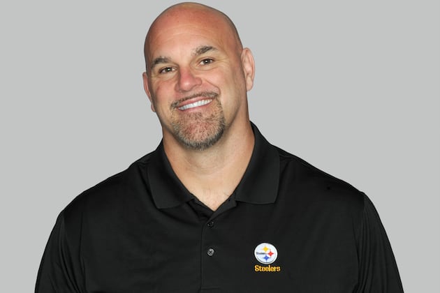 Steelers Should Consider Hiring Hal Hunter Jr. as Next O-Line Coach