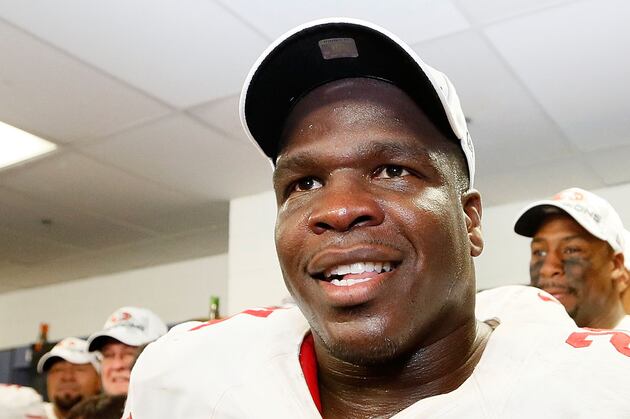 Frank Gore Fined $10,500 for Having Socks Too Low in NFC Championship