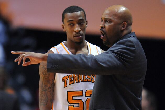 #23 Ole Miss Pulls Out 62-56 Win Over Tennessee