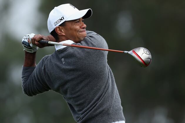 Tiger Woods Stretches Lead at Farmers Insurance Open