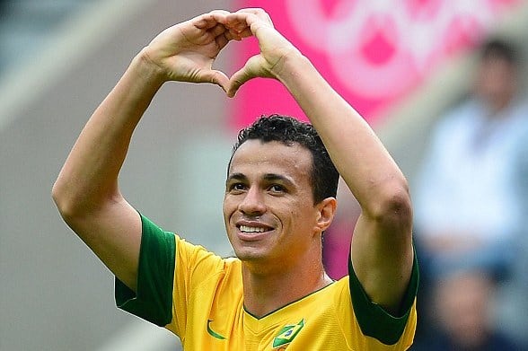 Spurs Set to Make Last-Ditch Bid for Damiao