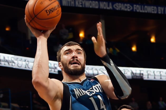 Griffin, Butler Overpower Timberwolves to Lead Clippers to 96-90 Victory