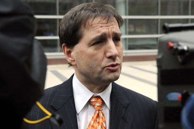 NFL Expects to Have Neurologists at Games in 2013