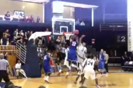 VIDEO: Middle Tennessee State Survives on Buzzer-Beating Lob