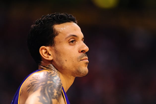 NBA Suspends Clippers' Matt Barnes for Flagrant Neck Shove