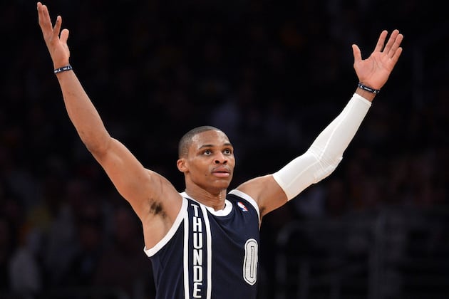 Westbrook Throws Bizarre Tantrum During Blowout