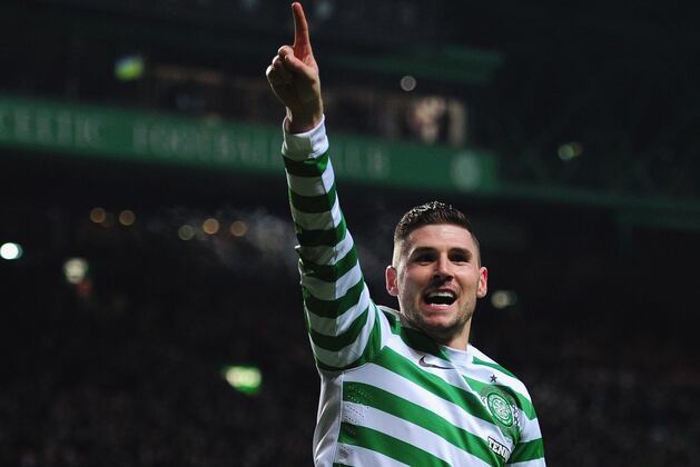 Neil Lennon Has Called on Gary Hooper to Sign a New Contract at Celtic