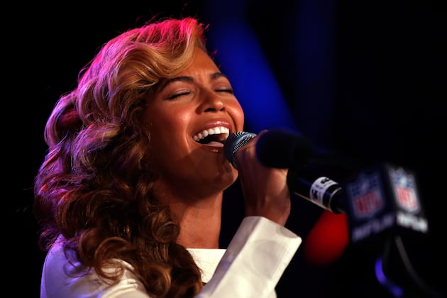 Super Bowl Halftime Show 2013: What to Expect from Huge Spectacle
