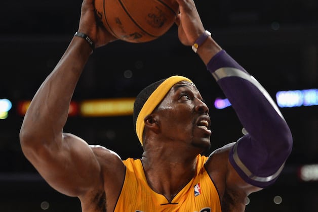 Lakers' Dwight Howard Expected to Play Sunday After Treatment
