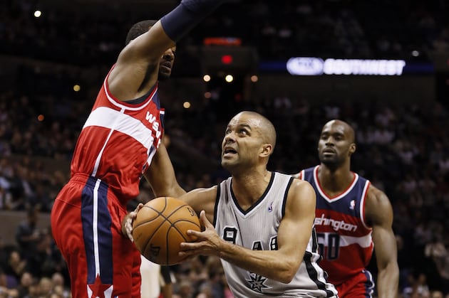 Parker Leads Spurs Past Wizards