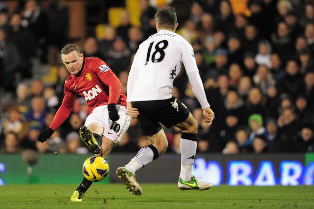 Manchester United Edge Towards Premier League Title as City and Chelsea Stumble