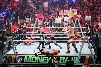 Mitb12_photo_008_crop_north
