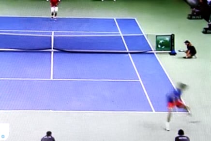 Lukas Rosol Goes Between the Legs for a Winner in Davis Cup Match