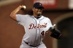 Tigers Sign Valverde to Minor-League Deal
