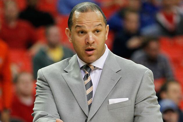 Barbee: 'I'm Embarrassed to Say I Coach This Team'