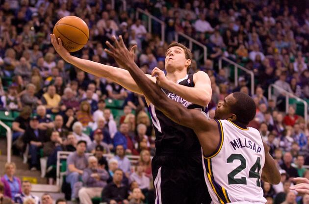 Jimmer Fredette Pulls an 'Oh-Fer' in Front of His Once-Adoring Utah Fans