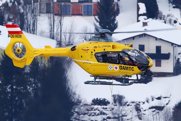 Lindsey Vonn Airlifted to Hospital After Skiing Accident