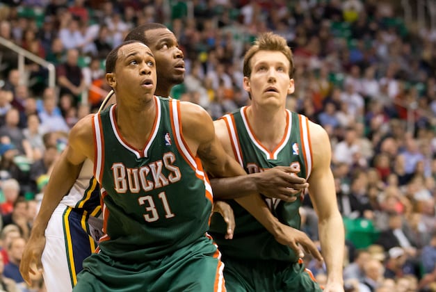 Jazz 100, Bucks 86 - Utah's inside job dooms Bucks