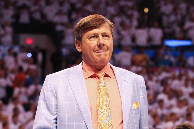 KG Finally Compliments Craig Sager on Attire