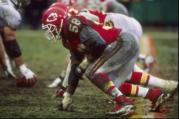 Derrick Thomas: Remembering One of the Best Player in Kansas City Chiefs History