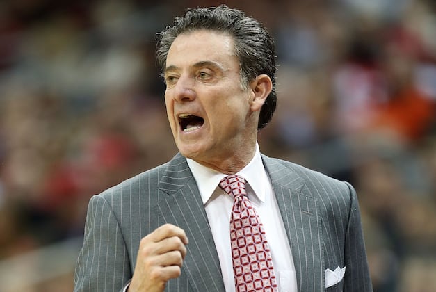 BOZICH: Pitino a Fan of College Basketball's Bizarre Season