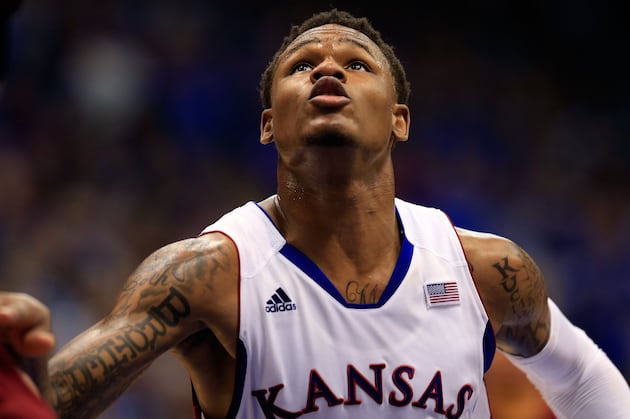 Sooners Deal Reeling Jayhawks 3rd Straight Loss