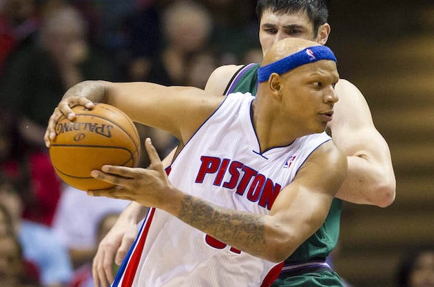 Villanueva, Pistons Beat Bucks 105-100