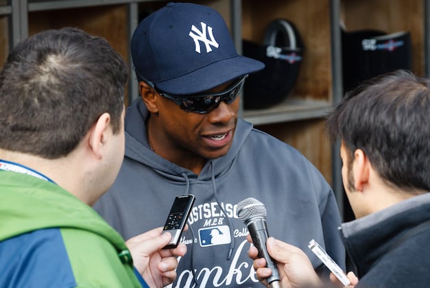 Granderson Hasn't Heard from Yankees About Extension