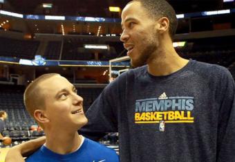 Tayshaunfan_crop_north
