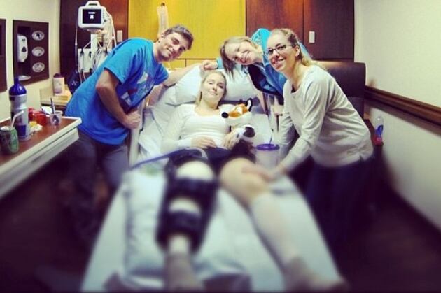 Lindsey Vonn Releases Post-Op Recovery Photo
