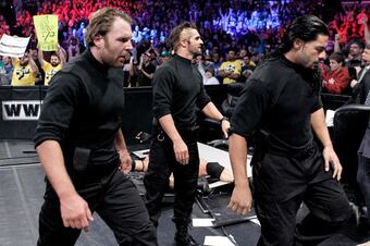 Rollins_reigns_ambrose_survivor_series_story_crop_exact