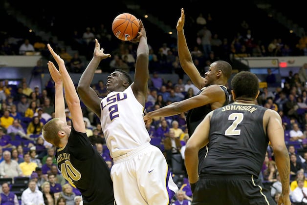 LSU Falls to Alabama, 60-57, After a Furious Rally Fizzles at the End