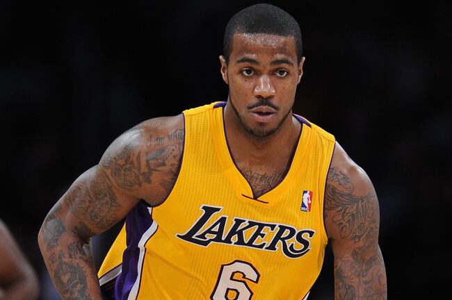 Earl Clark Injury Won't Hurt Lakers in the Long Run Bleacher Report