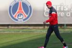 Beckham Has First Training Session with PSG