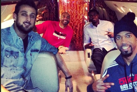 Instagram: Boozer and Rip Chill in Private Jet