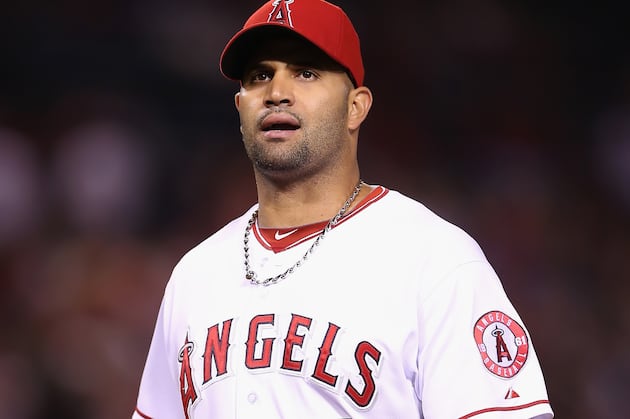 Albert Pujols Content to Let Josh Hamilton Take the Spotlight