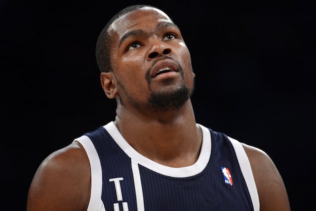 Video: Kevin Durant Shaken Up After Hard Fall, Stays in the Game vs. Heat