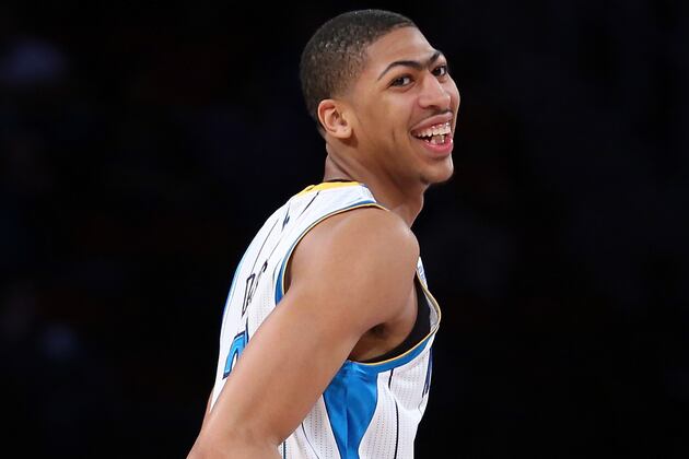 Davis Shows All-Around Ability in Rising Stars Game